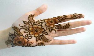 Simple Mehndi Design for Girls